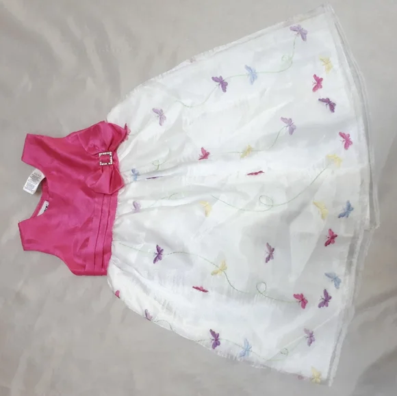 Lot of 3 Beautiful princess girl dresses size4.4T.
